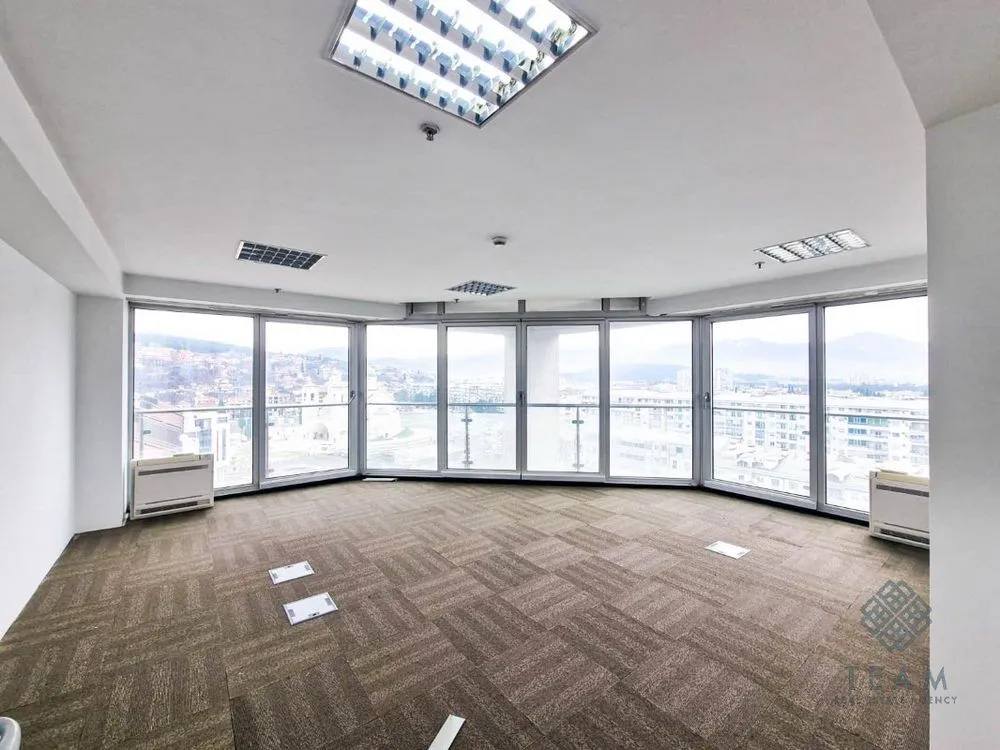 Rent, office space, 445m², Preko Morače, Podgorica