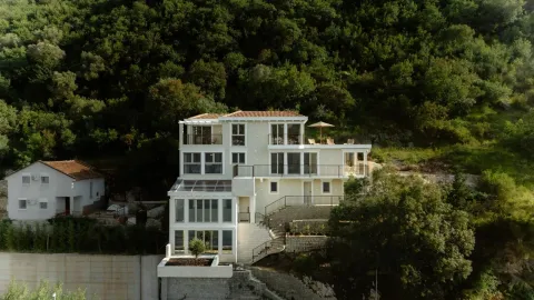 Sale, house, 400m², Stoliv, Kotor - image 7