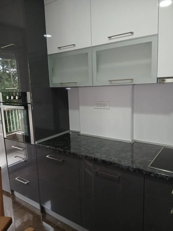 Izdavanje, dvosoban stan, 58m², Vašarište, Jagodina