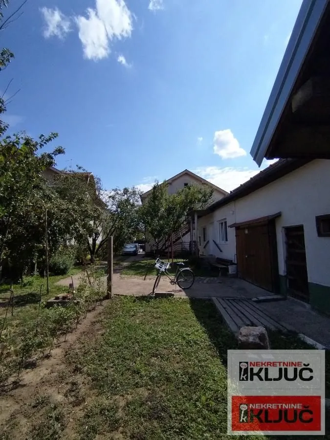 Prodaja, kuća, 148m², Futog, Novi Sad Sve Podlokacije