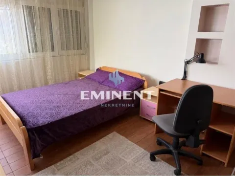 Izdavanje, stan, 170m², Savski Venac, Beograd - image 10