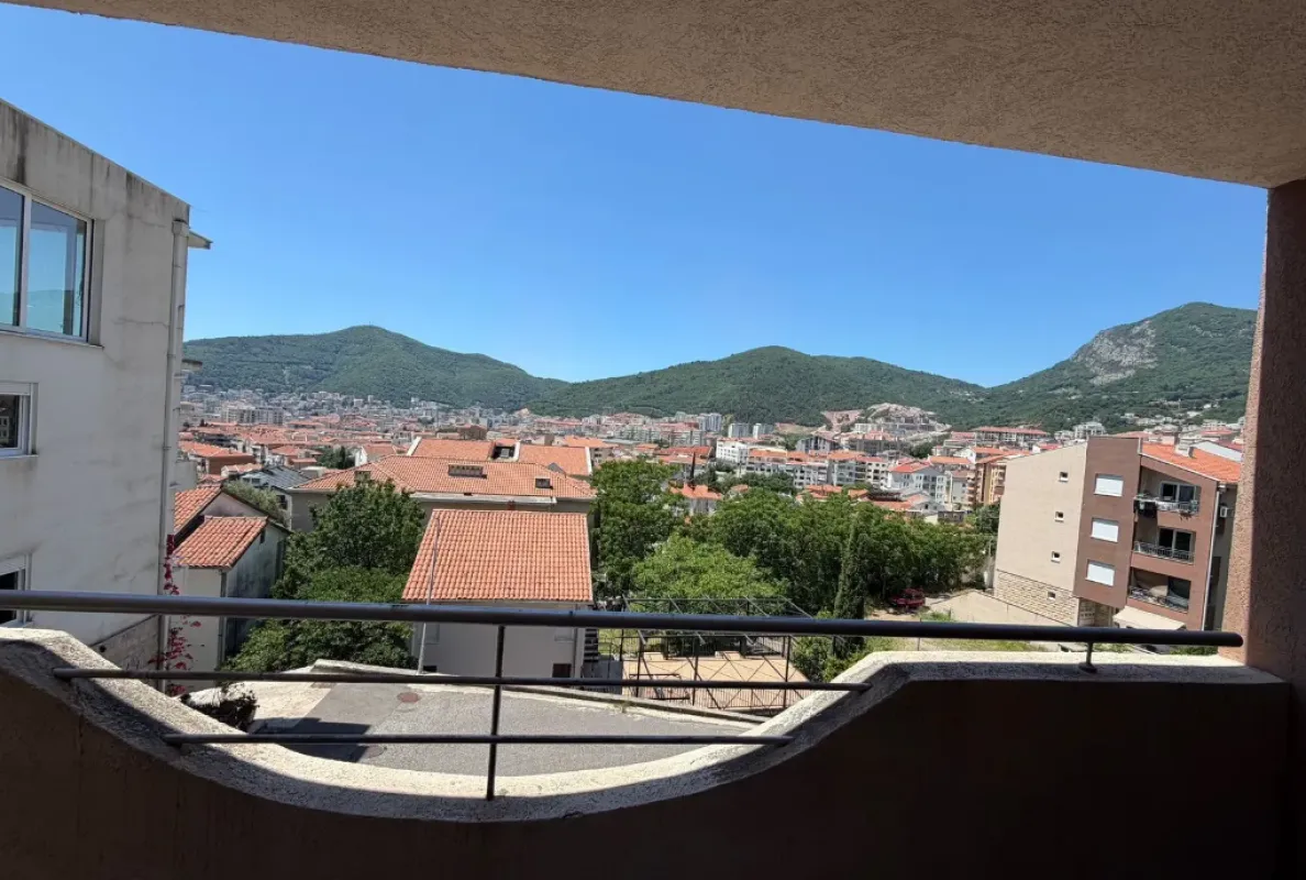 Sale, one bedroom apartment, 53m², Podkošljun, Budva