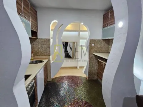 Izdavanje, dvosoban stan, 68m², Stari Aerodrom, Podgorica - image 11