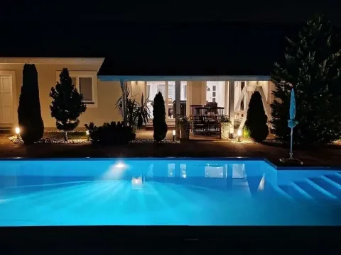 Kuća in Bački Petrovac