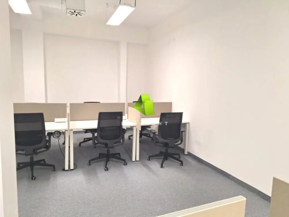 Rent, office space, 28m², Medijana, Niš