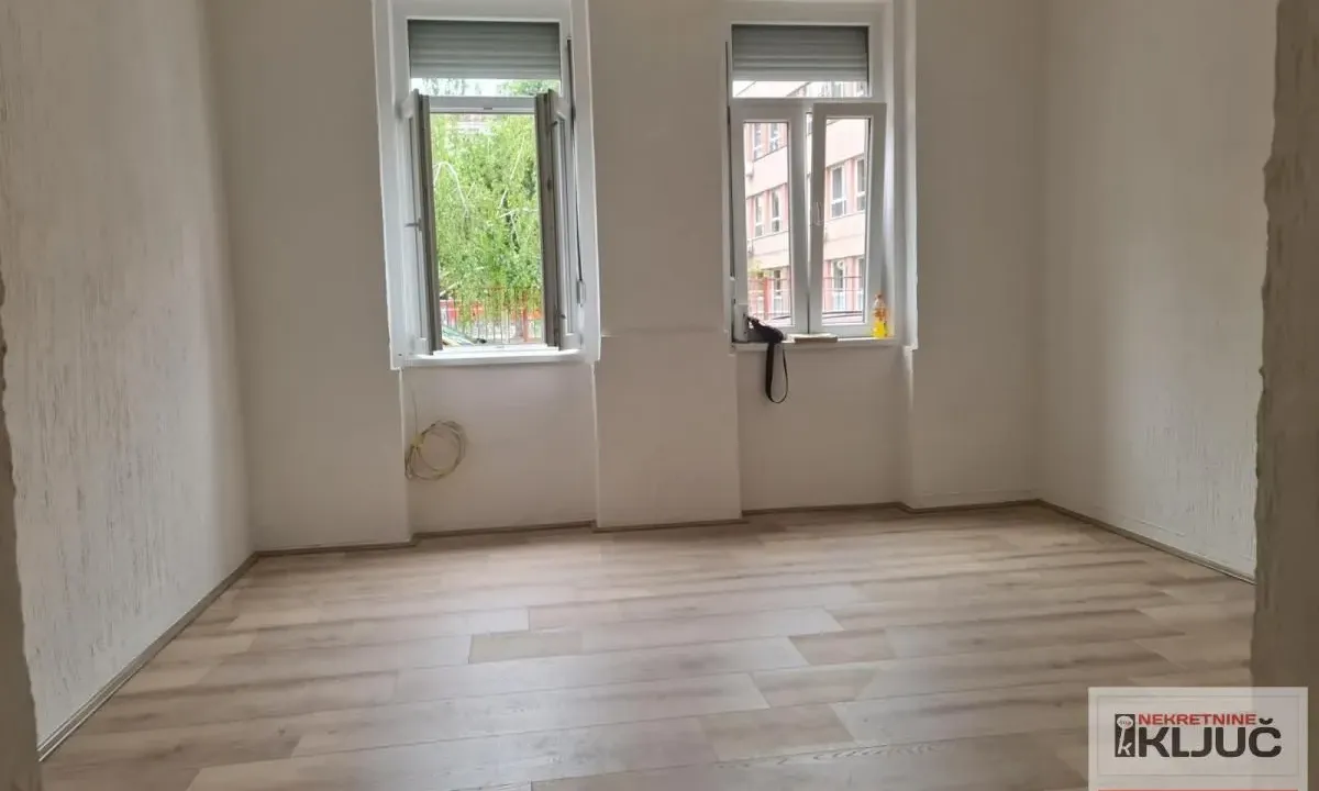 Sale, two bedroom apartment, 37m², Podbara, Novi Sad Sve Podlokacije