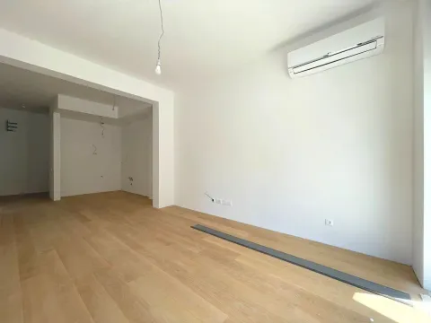 Prodaja, jednosoban stan, 64m², Bečići, Budva - image 11