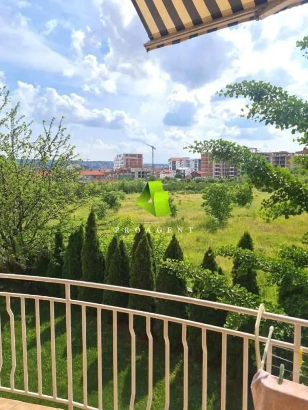 Prodaja, kuća, 400m², Pantelej, Niš