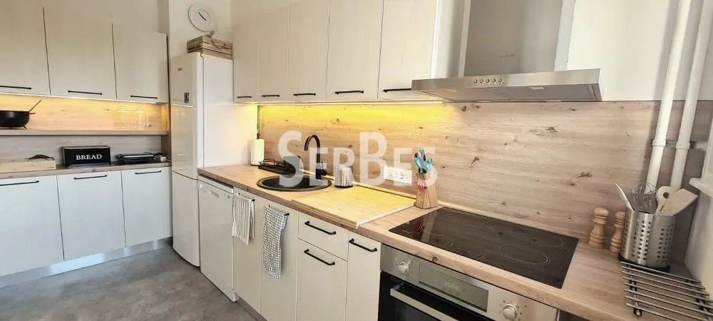 Izdavanje, trosoban stan, 77m², Klinički Centar, Beograd