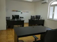 Izdavanje, poslovni prostor, 160m², Centar, Podgorica - image 6