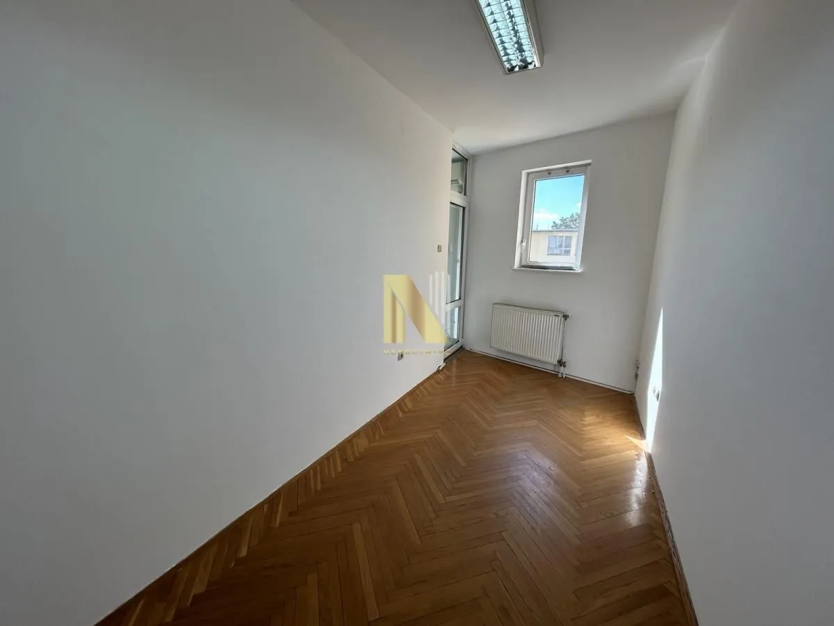 Rent, office space, 46m², Bulevar Oslobodjenja, Novi Sad Sve Podlokacije
