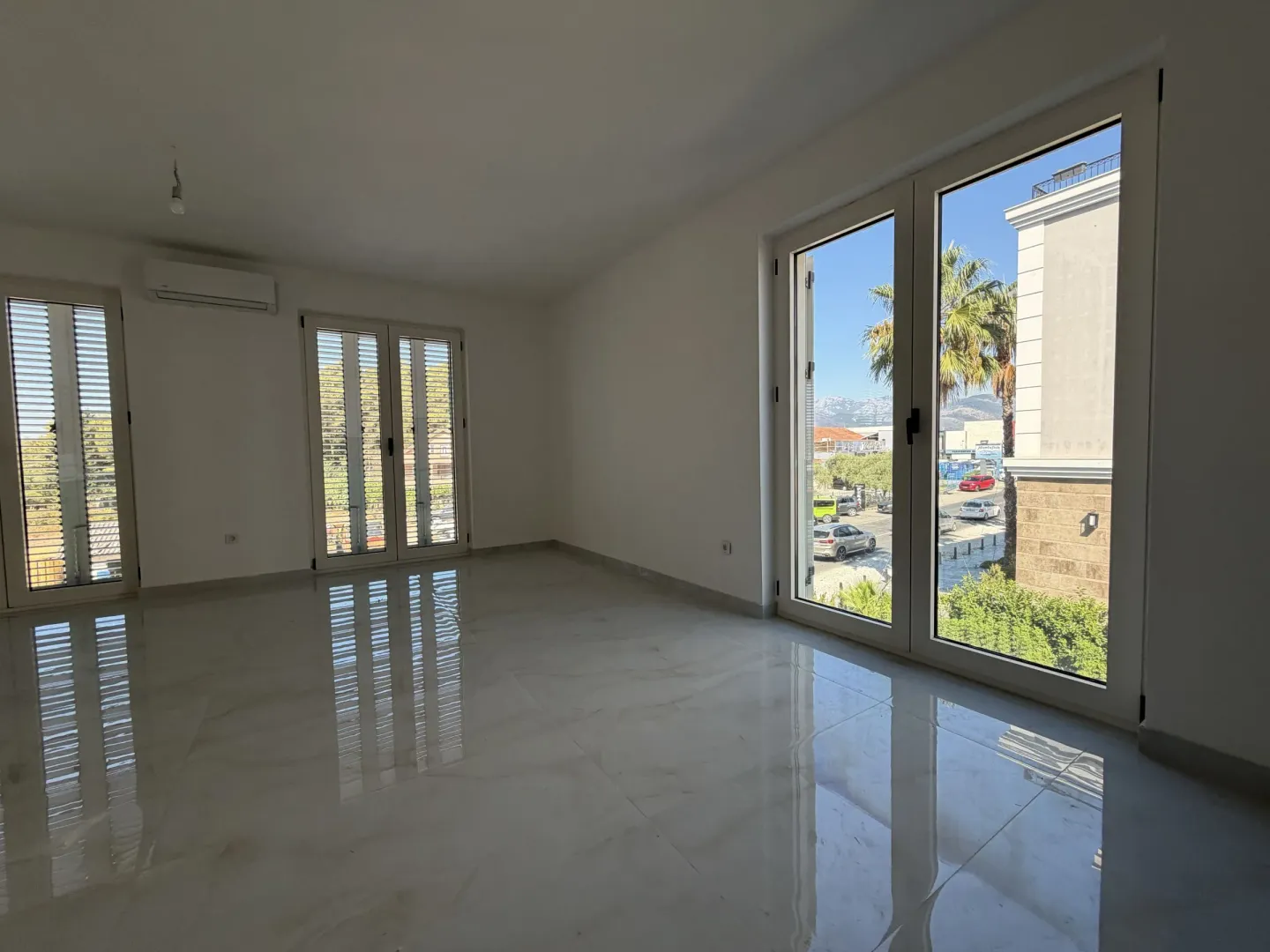 Prodaja, dvosoban stan, 62m², Dumidran, Tivat