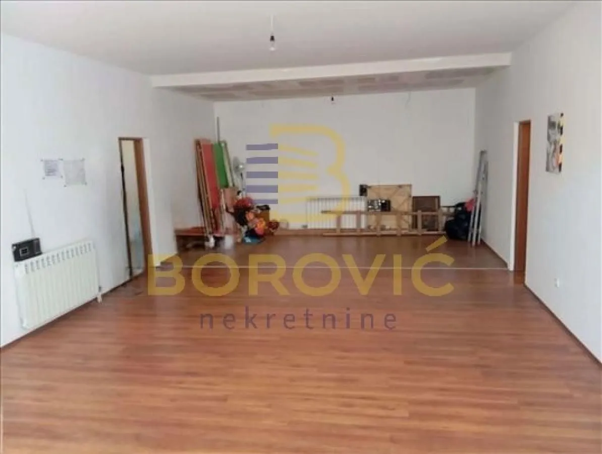 Prodaja, dvosoban stan, 103m², Voždovac Sve Podlokacije, Beograd
