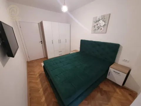 Izdavanje, jednosoban stan, 38m², Centar, Novi Sad - image 6