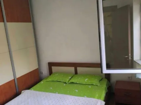 Rent, one bedroom apartment, 45m², Budva, Crna Gora - image 7