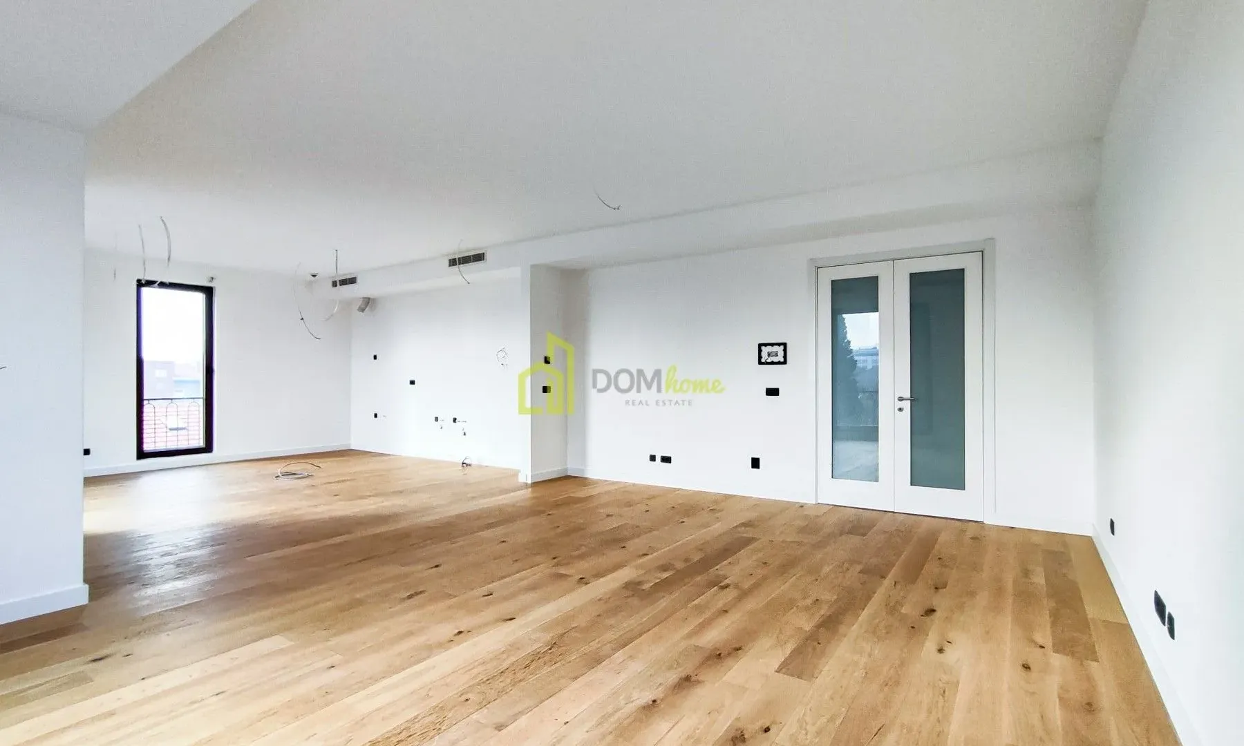 Rent, three bedroom apartment, 143m², Centar, Podgorica