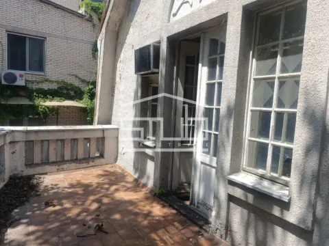 Izdavanje, kuća, 312m², Vračar Hram, Vračar Sve Podlokacije - image 6