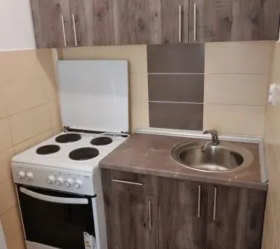 Izdavanje, jednosoban stan, 32m², Železnička Stanica, Novi Sad Sve Podlokacije - image 5