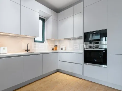 Sale, two bedroom apartment, 81m², Bečići, Budva - image 3