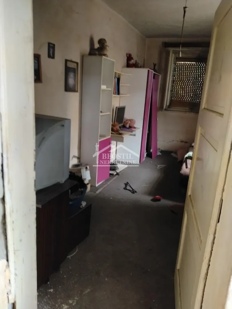 Sale, house, 65m², Pecinci, Srbija