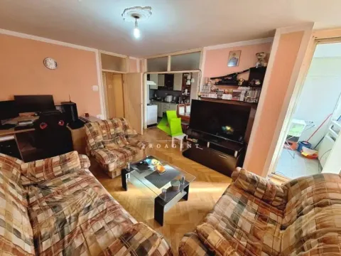 Rent, three bedroom apartment, 70m², Medijana, Niš - image 4