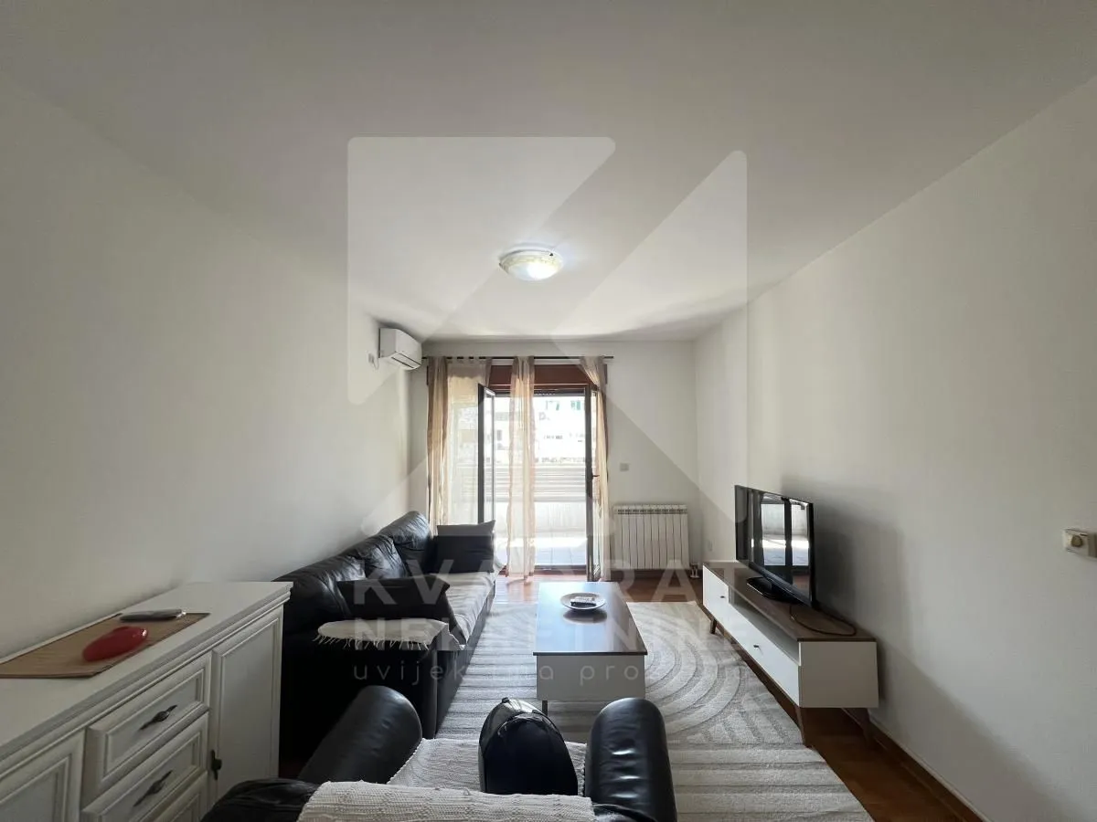 Rent, two bedroom apartment, 75m², Preko Morače, Podgorica
