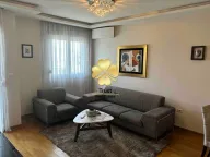 Izdavanje, dvosoban stan, 70m², City Kvart, Podgorica - image 1