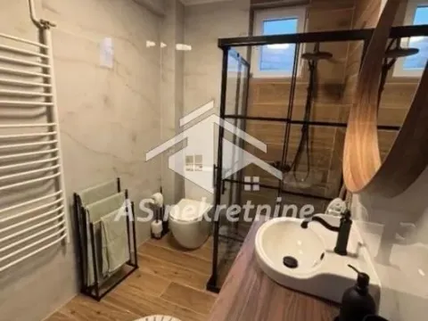 Rent, house, 120m², Slavujev Venac, Zvezdara Sve Podlokacije - image 28