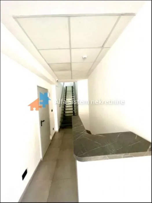 Rent, office space, 325m², Retenzija, Beograd