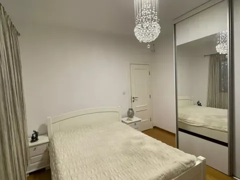 Rent, apartment, 90m², Tivat, Crna Gora - image 5