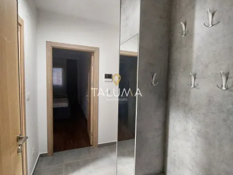 Izdavanje, jednosoban stan, 49m², City Kvart, Podgorica - image 8