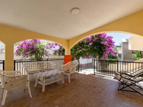 Prodaja, kuća, 195m², Utjeha, Bar - image 10