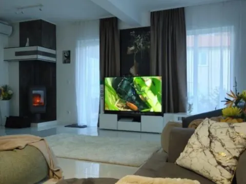 Sale, house, 160m², Herceg Novi, Crna Gora - image 2