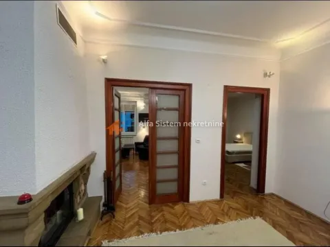Rent, three bedroom apartment, 120m², Stari Grad, Beograd - image 2