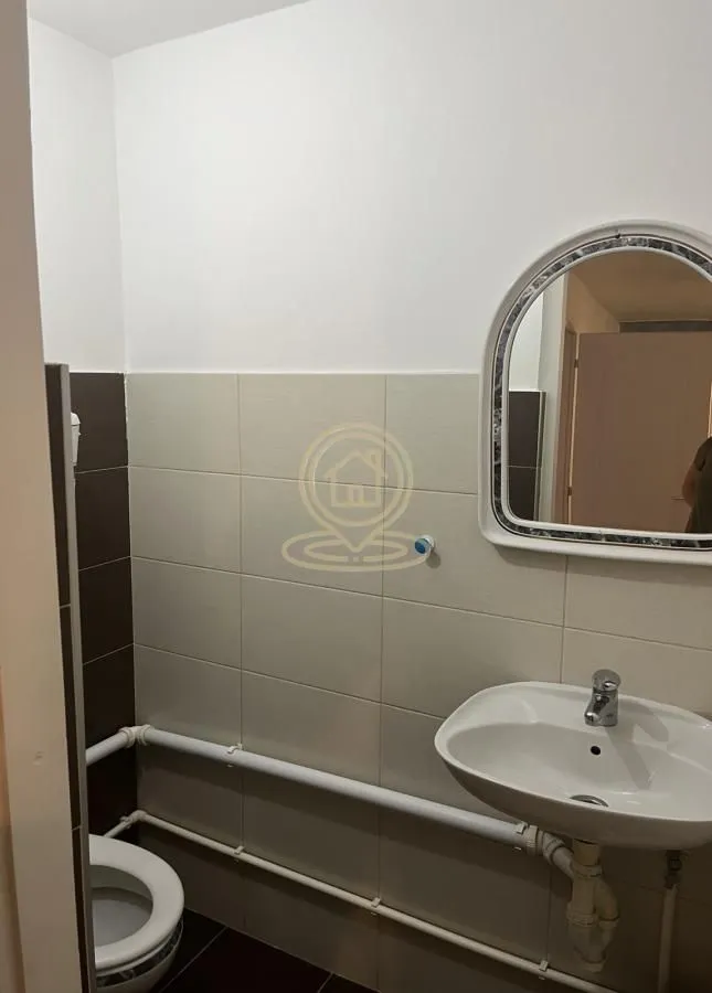 Rent, four bedroom apartment, 65m², Stari Grad, Beograd