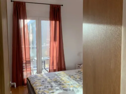 Izdavanje, jednosoban stan, 47m², New City, Podgorica - image 6