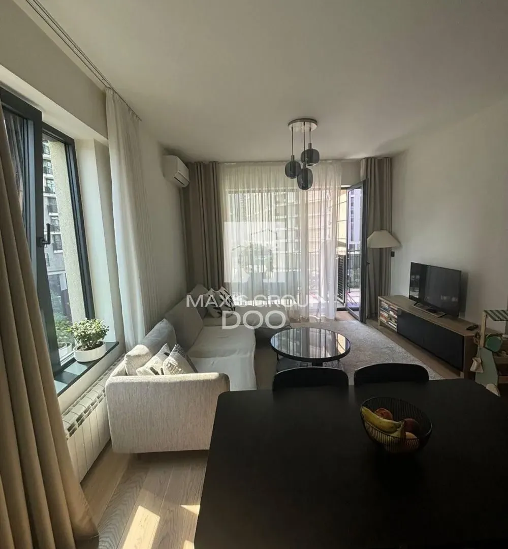 Sale, two bedroom apartment, 69m², Savski Venac, Beograd