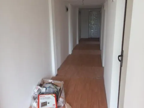 Izdavanje, poslovni prostor, 620m², Krnjaca, Palilula Sve Podlokacije - image 14