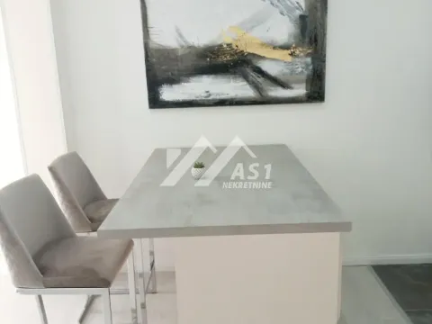 Rent, one bedroom apartment, 34m², Bulevar Oslobodjenja, Novi Sad Sve Podlokacije - image 4