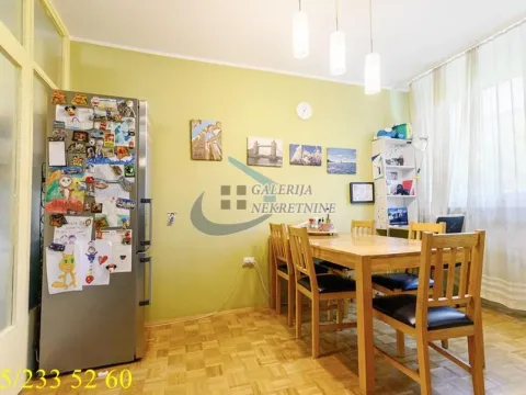 Prodaja, četvorosoban stan, 112m², Kalenić Pijaca, Vračar Sve Podlokacije - image 6