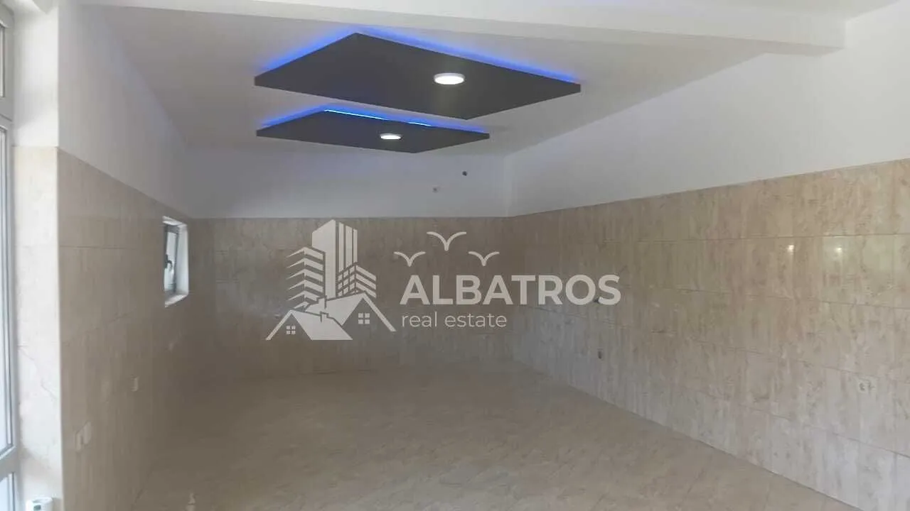 Rent, office space, 40m², Bar, Crna Gora