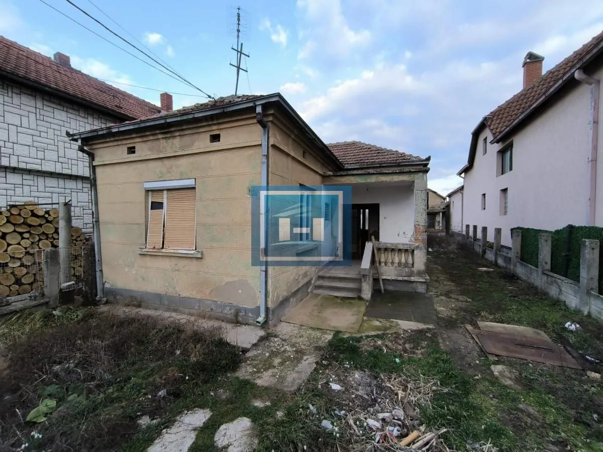 Sale, house, 130m², Ćuprija, Srbija