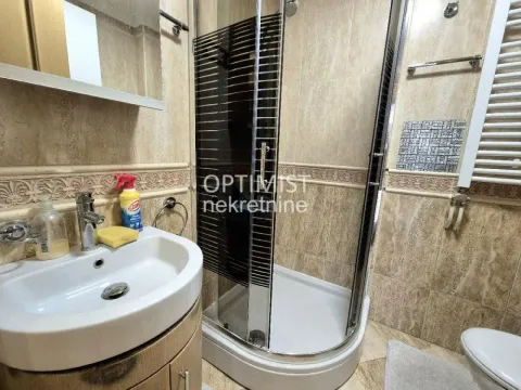 Izdavanje, dvosoban stan, 44m², Vračar Hram, Vračar Sve Podlokacije - image 10