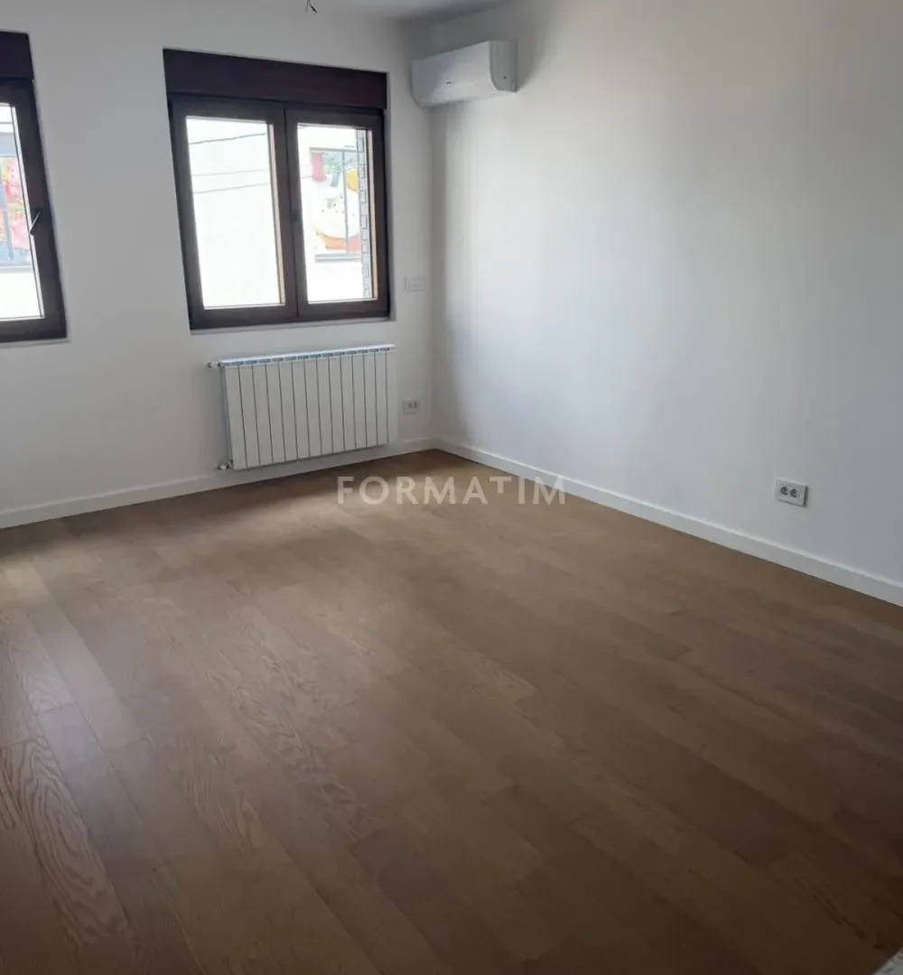 Rent, two bedroom apartment, 47m², Đeram Pijaca, Beograd