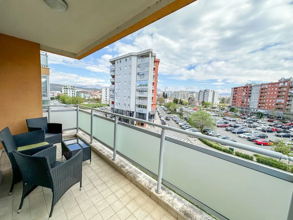 Rent, one bedroom apartment, 50m², City Kvart, Podgorica