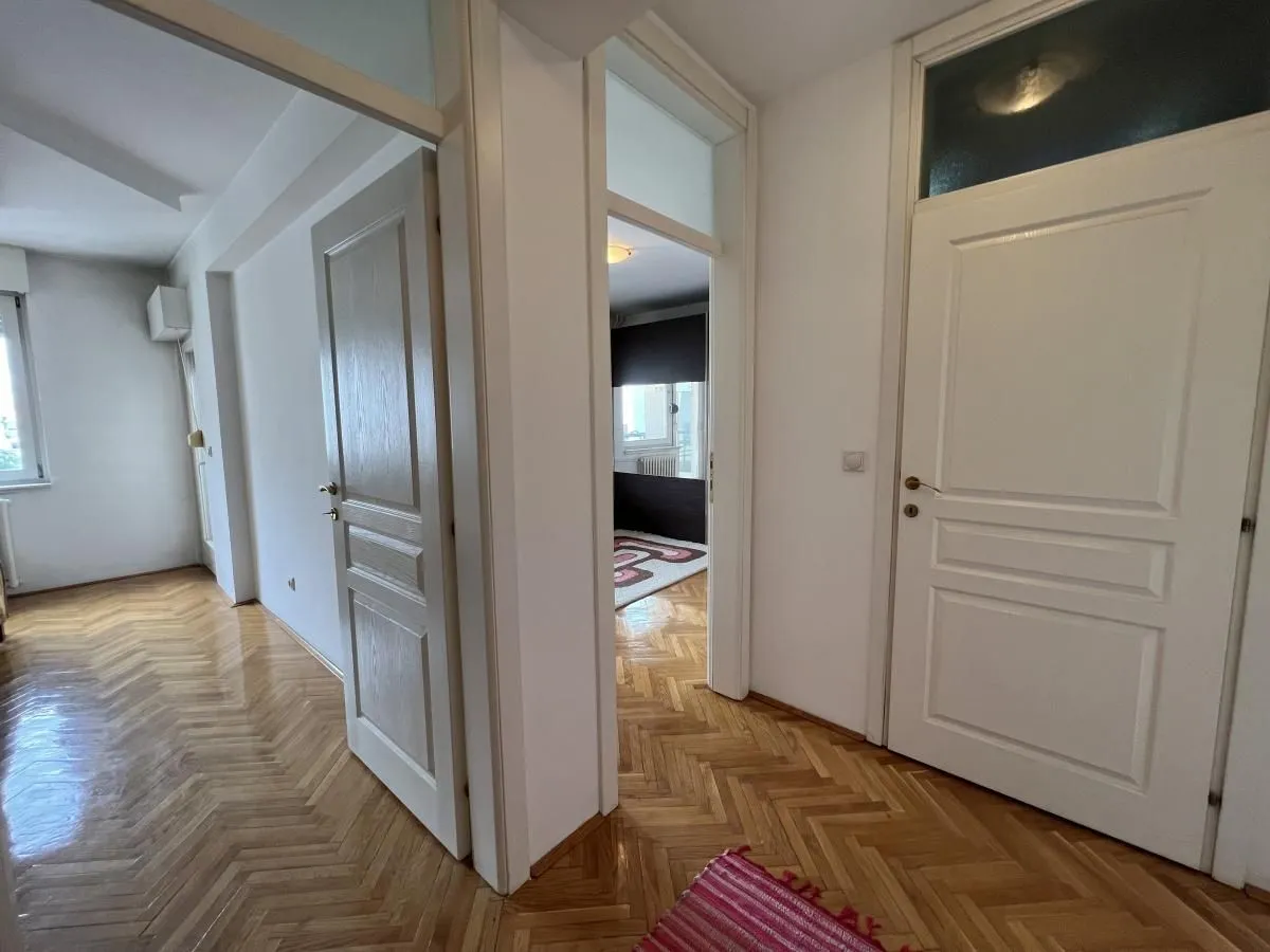 Prodaja, stan, 101m², Bulevar Oslobodjenja, Novi Sad Sve Podlokacije