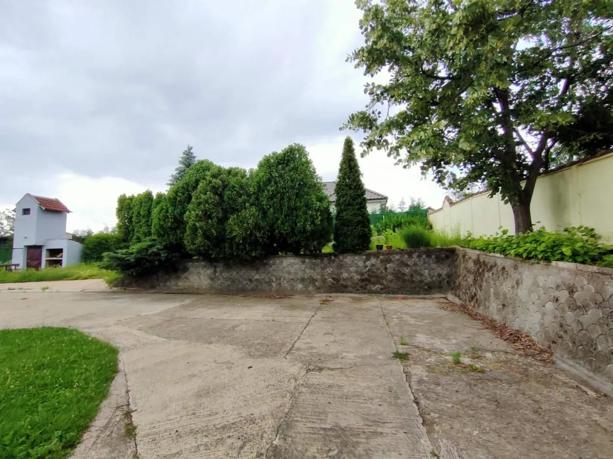 Rent, office space, 950m², Sremska Kamenica, Petrovaradin