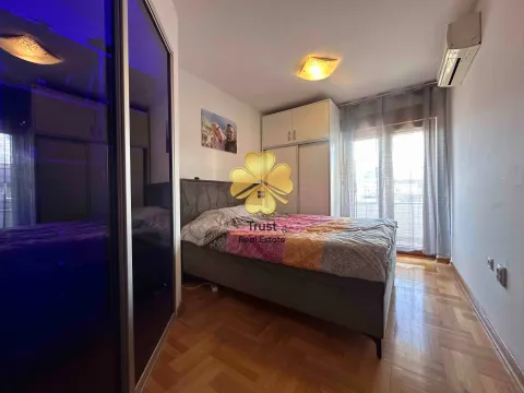 Izdavanje, dvosoban stan, 80m², Preko Morače, Podgorica - image 9