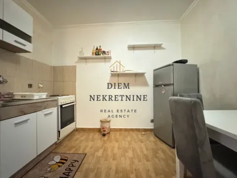 Rent, one bedroom apartment, 35m², Stari Aerodrom, Podgorica - image 2