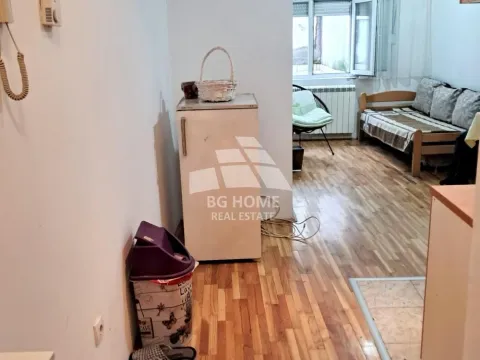 Sale, one bedroom apartment, 31m², Uciteljsko Naselje, Zvezdara Sve Podlokacije - image 4